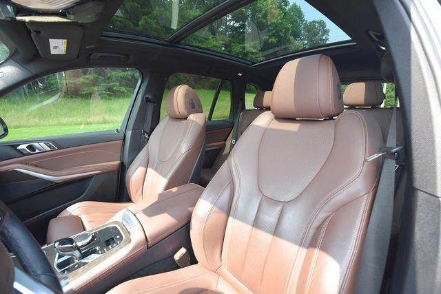 2022 BMW X5 Image 8