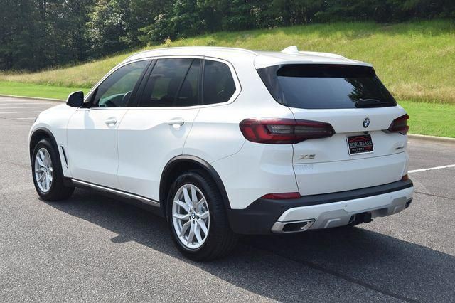 2022 BMW X5 Image 26