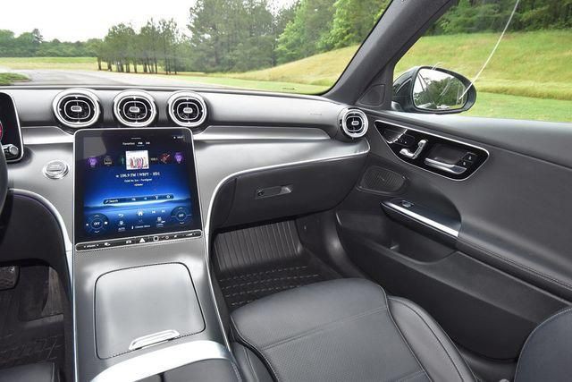 2022 Mercedes-Benz C-Class Image 38
