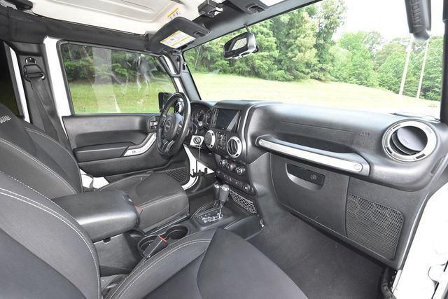 2018 Jeep Wrangler Image 12