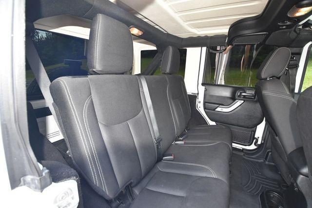 2018 Jeep Wrangler Image 23