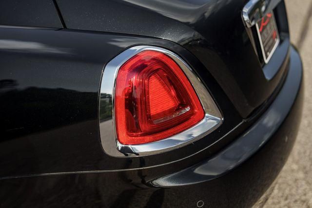 2015 Rolls-Royce Wraith Image 13