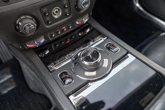 2015 Rolls-Royce Wraith Image 59