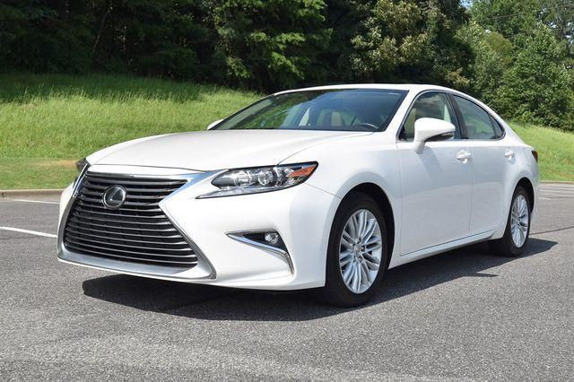 2018 Lexus ES 350 Image 1