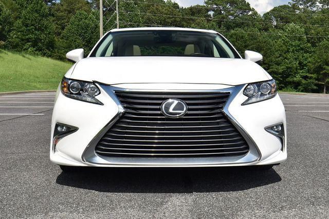 2018 Lexus ES 350 Image 2