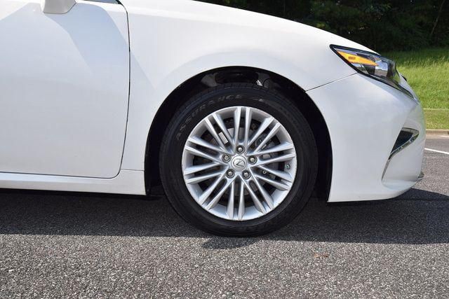 2018 Lexus ES 350 Image 19
