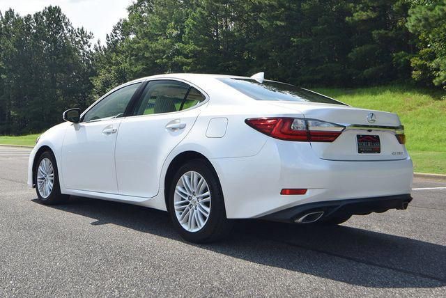 2018 Lexus ES 350 Image 23