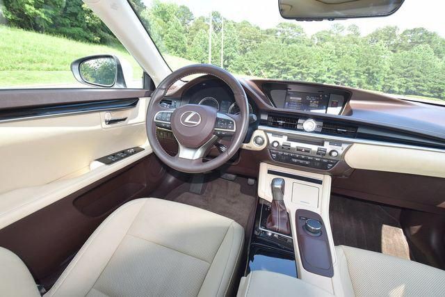 2018 Lexus ES 350 Image 28