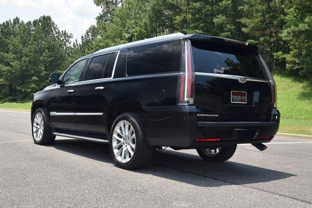 2018 Cadillac Escalade Image 12