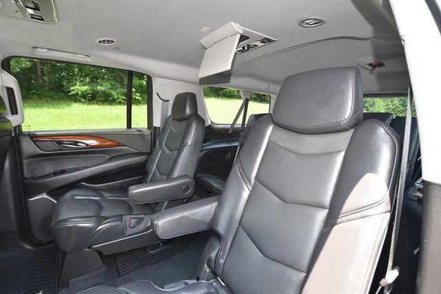 2018 Cadillac Escalade Image 17
