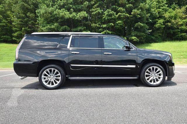 2018 Cadillac Escalade Image 22