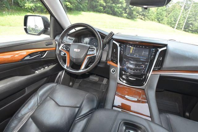 2018 Cadillac Escalade Image 27