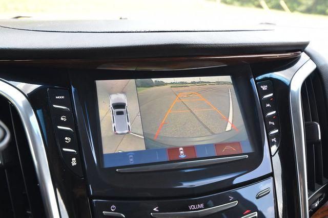 2018 Cadillac Escalade Image 30