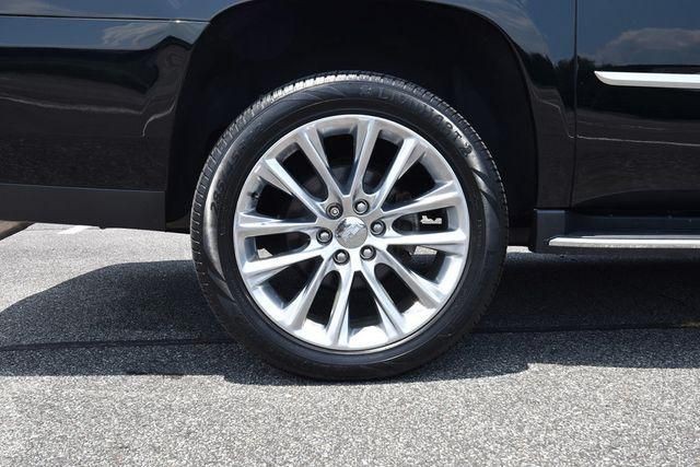 2018 Cadillac Escalade Image 32