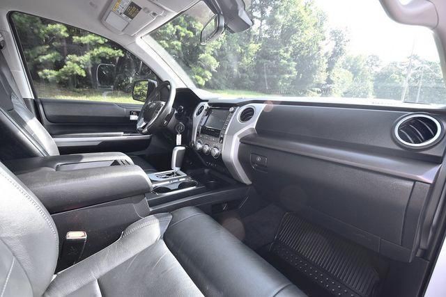 2021 Toyota Tundra Image 9