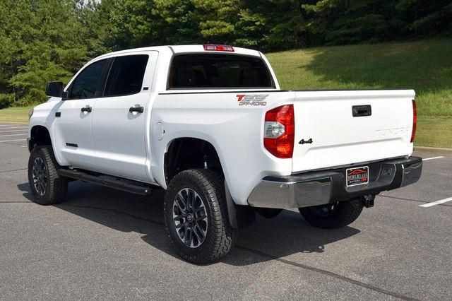 2021 Toyota Tundra Image 11