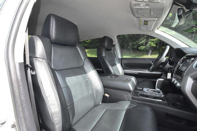 2021 Toyota Tundra Image 27