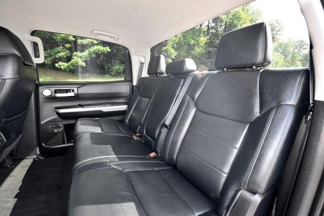 2021 Toyota Tundra Image 35