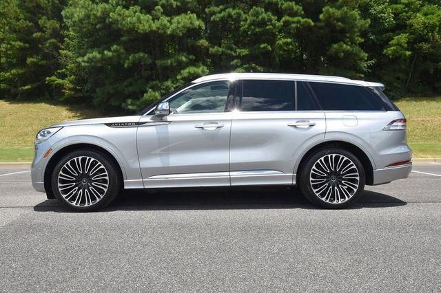 2020 Lincoln Aviator Image 3