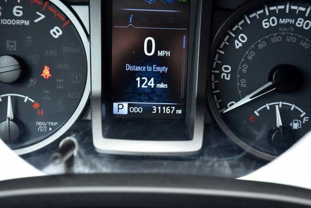 2023 Toyota Tacoma Image 12