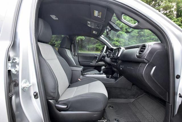 2023 Toyota Tacoma Image 19
