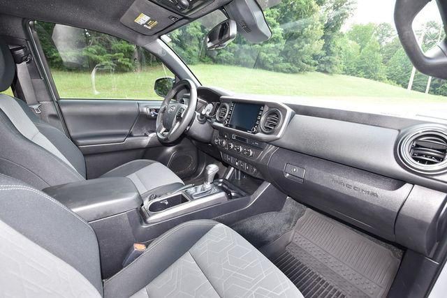 2023 Toyota Tacoma Image 21