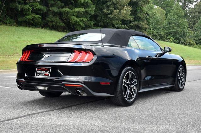 2022 Ford Mustang Image 7