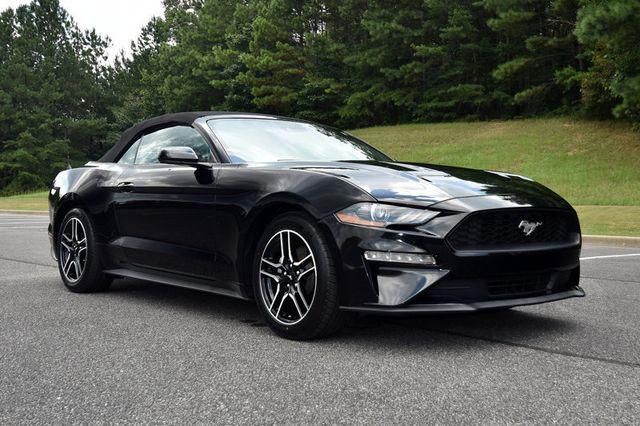2022 Ford Mustang Image 20