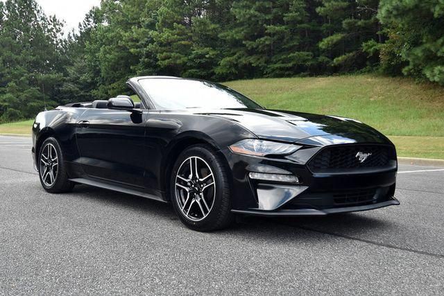 2022 Ford Mustang Image 27