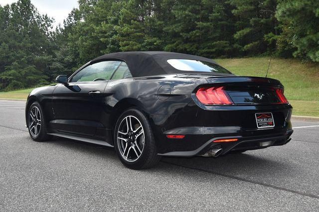 2022 Ford Mustang Image 40