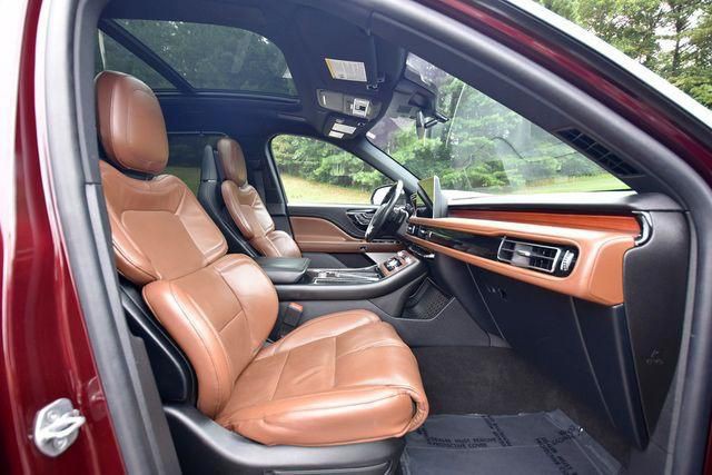2022 Lincoln Aviator Image 5