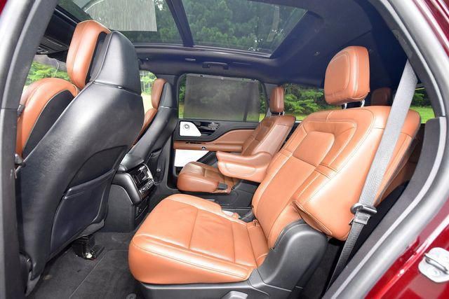 2022 Lincoln Aviator Image 10