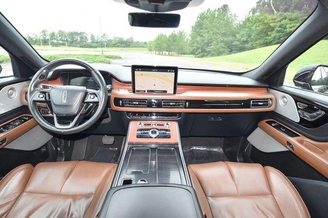 2022 Lincoln Aviator Image 25