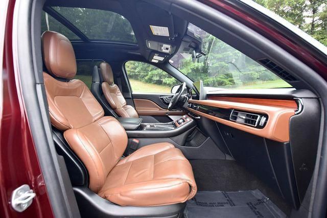2022 Lincoln Aviator Image 32