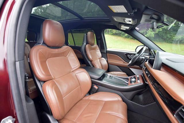2022 Lincoln Aviator Image 33