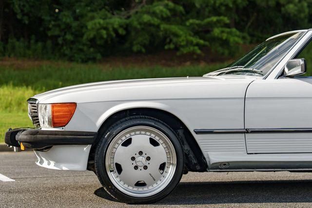 1988 Mercedes-Benz 560-Class Image 50