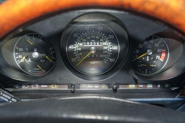 1988 Mercedes-Benz 560-Class Image 74