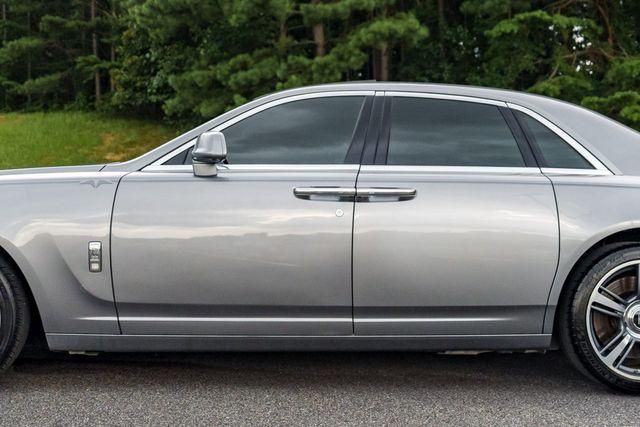 2014 Rolls-Royce Ghost Image 10