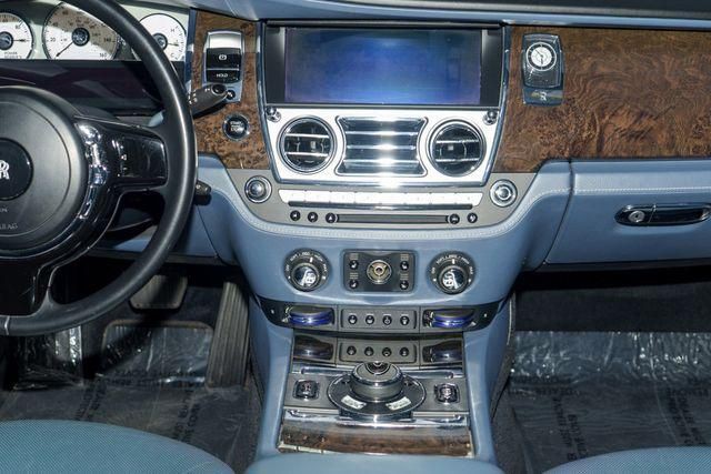 2014 Rolls-Royce Ghost Image 22