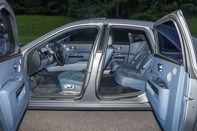 2014 Rolls-Royce Ghost Image 37