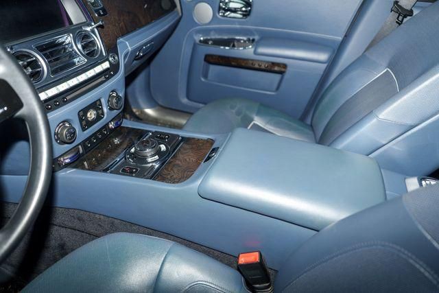 2014 Rolls-Royce Ghost Image 53
