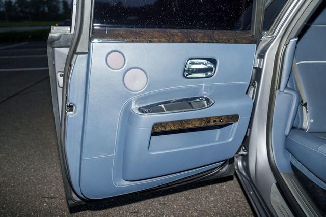 2014 Rolls-Royce Ghost Image 61