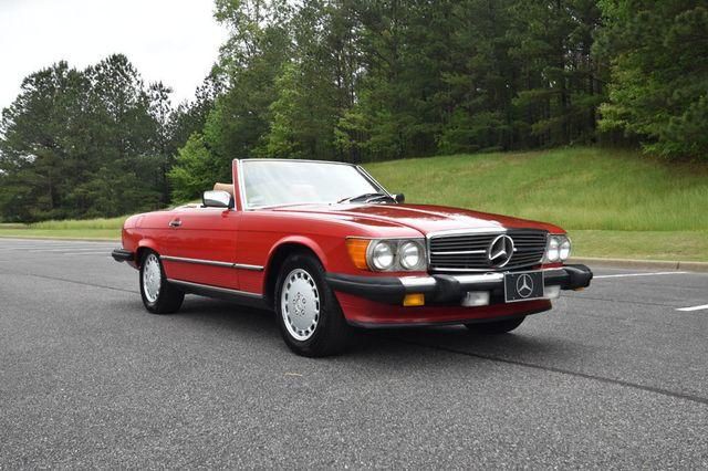 1987 Mercedes-Benz 560-Class Image 2