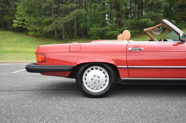 1987 Mercedes-Benz 560-Class Image 75