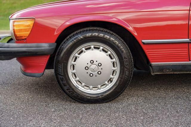 1987 Mercedes-Benz 560-Class Image 90