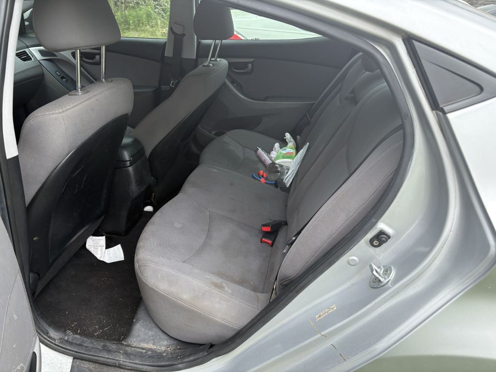 2014 Hyundai Elantra Image 6