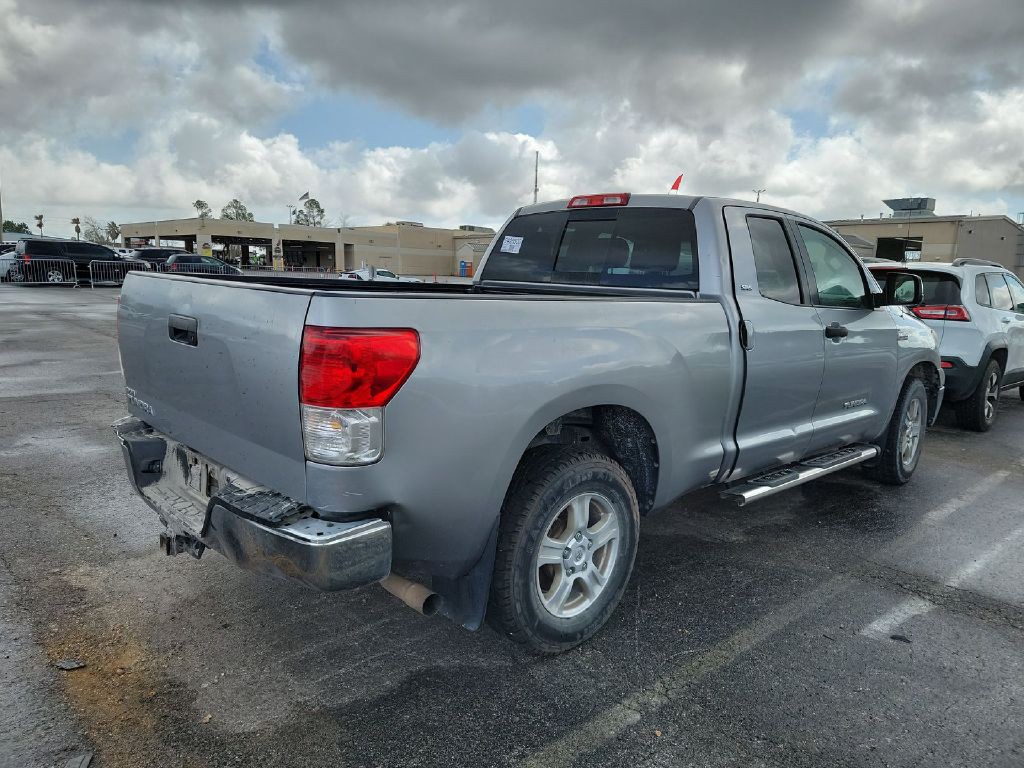 2010 Toyota Tundra Image 2