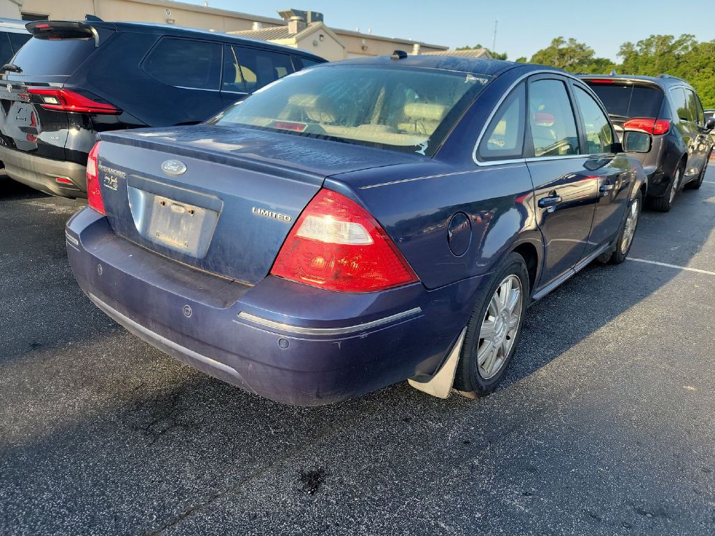 2007 Ford Five Hundred Image 3