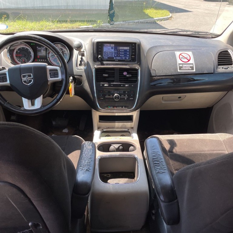 2012 Dodge Grand Caravan Image 7