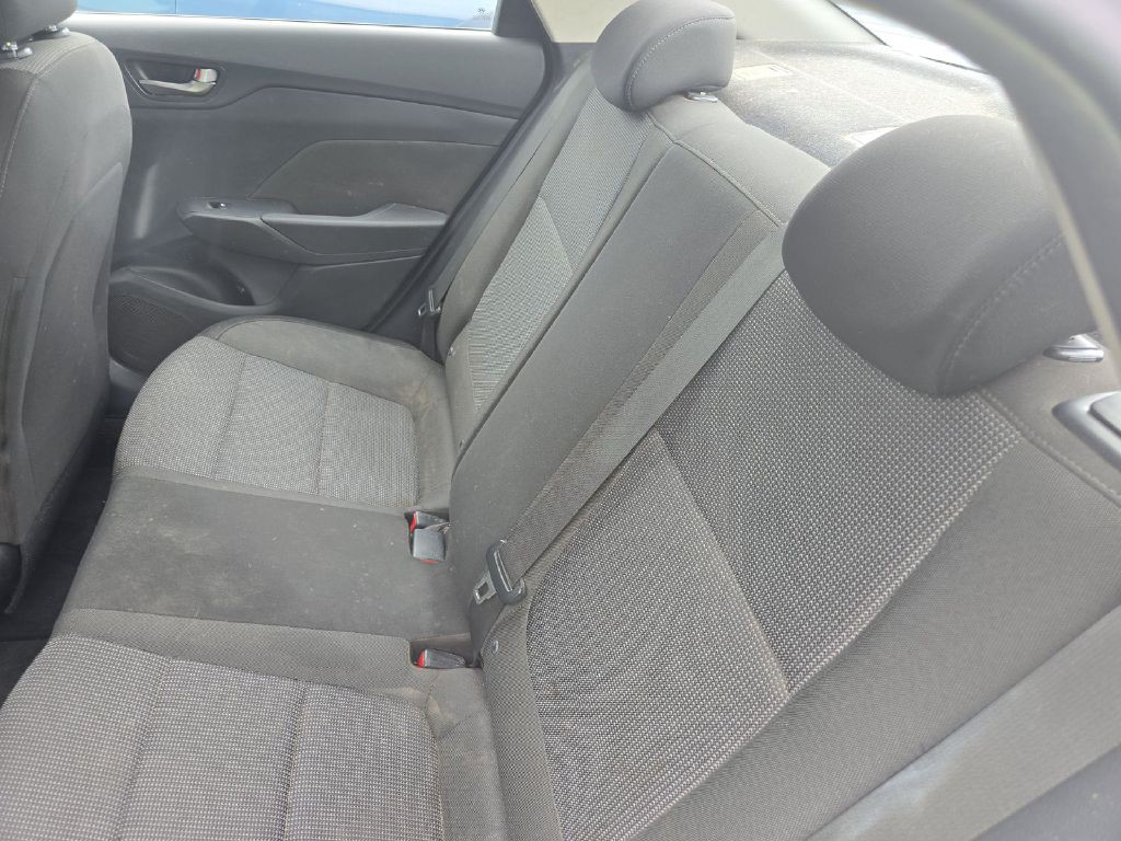 2019 Hyundai Accent Image 6